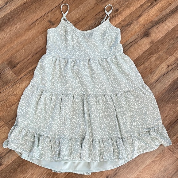 SOLD Hollister Tie Back Babydoll Dress - Picture 1 of 3